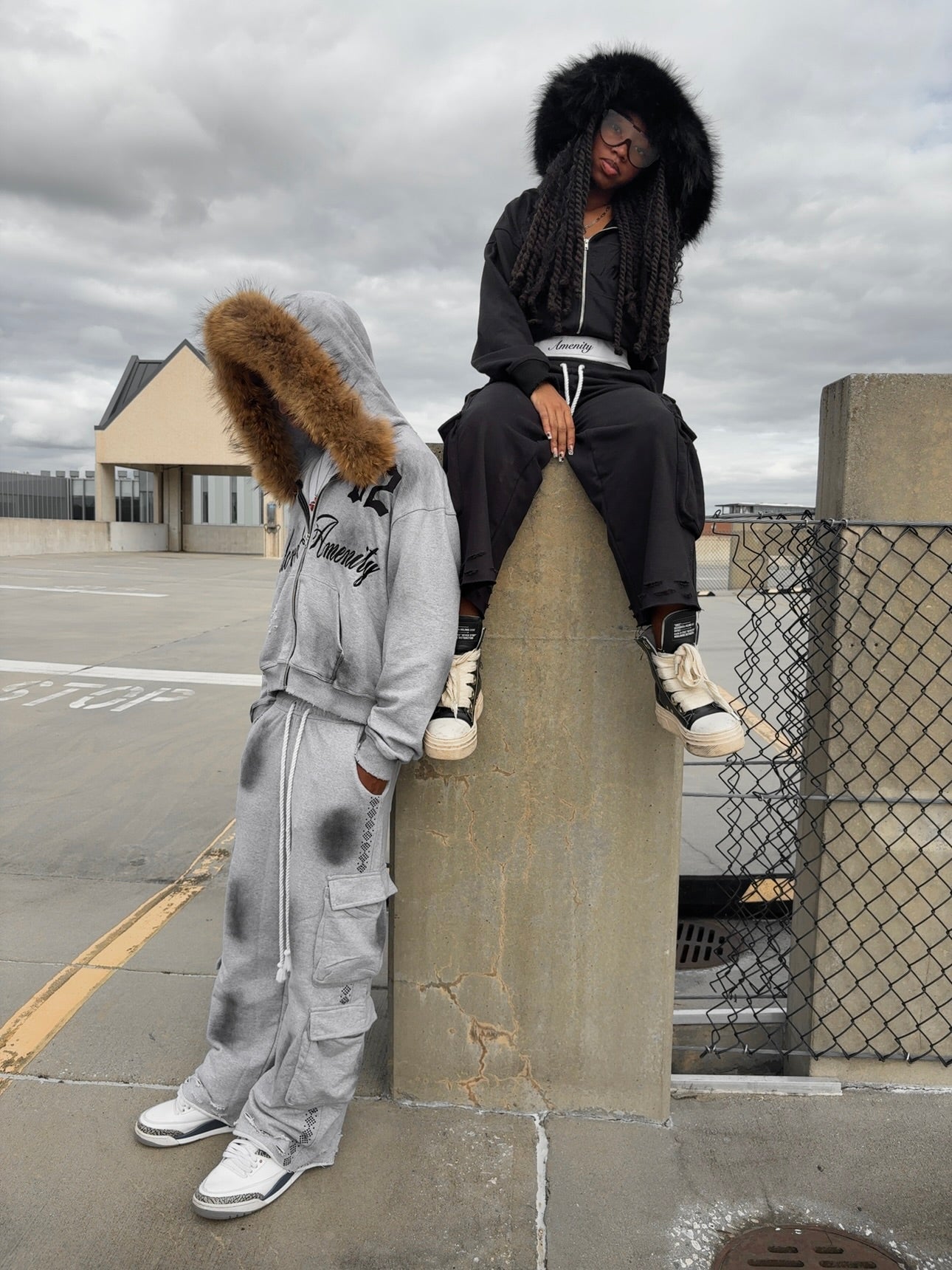 (GREY)Adore Amenity Cargo Sweats